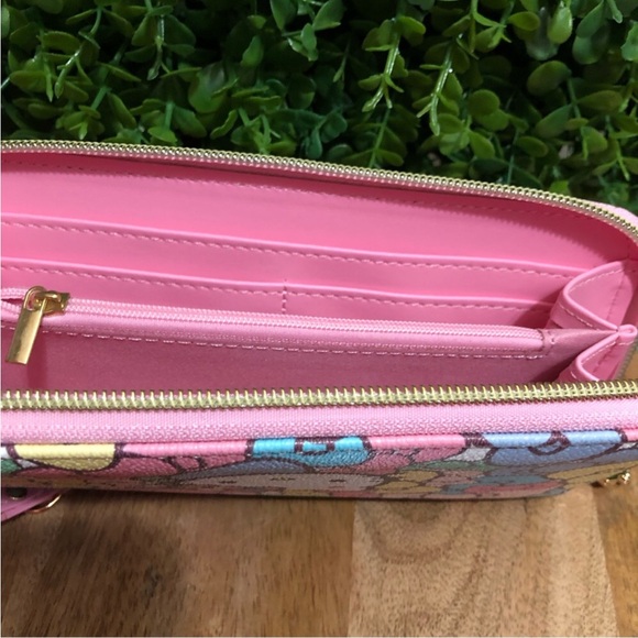 Sanrio NWT hello Kitty Wallet - Picture 4 of 7